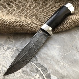 Carving knife made of cast bulat R009