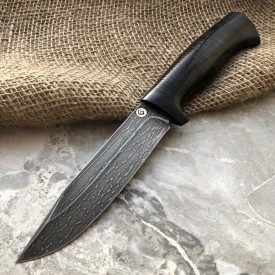 Carving knife made of cast bulat R009 (typeset leather)