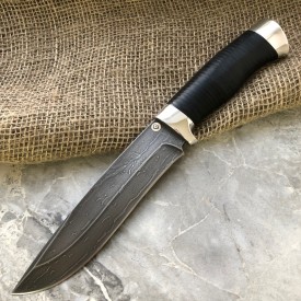 Carving knife made of cast bulat R015 (typeset leather)