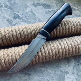 Travel knife made of cast bulat T001-V2